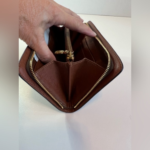 2001 Louis Vuitton Zippy Wallet with brand new Louis Vuitton zipper - Picture 13 of 15